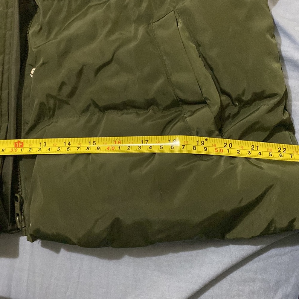 Vest - Picture 7 of 7
